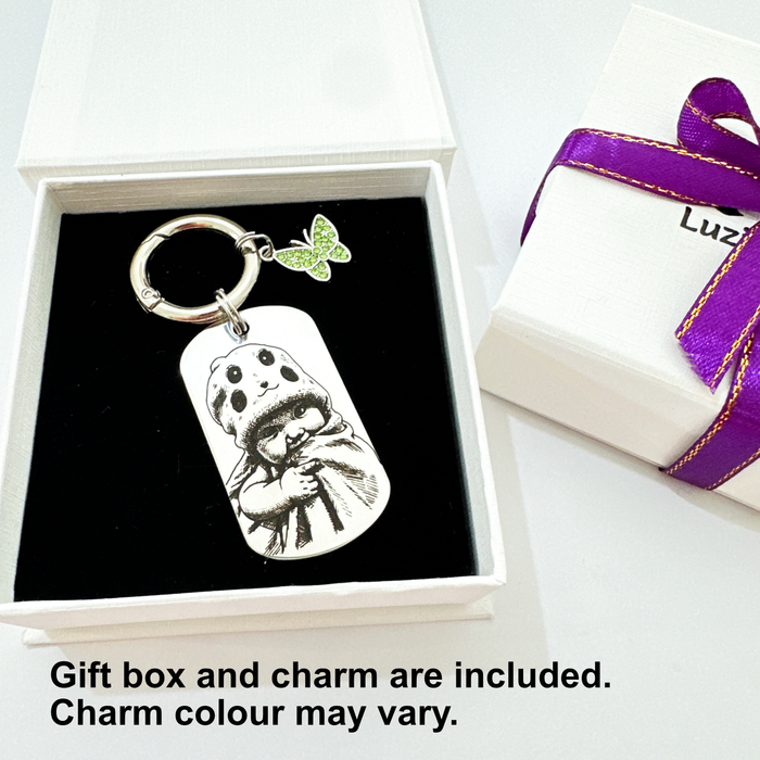 Personalised Photo Keychain Gold Silver – Custom Engraved Picture Keyring Stainless Steel Gift for Aunt or Uncle, Christmas Portrait Keepsake - KCD025