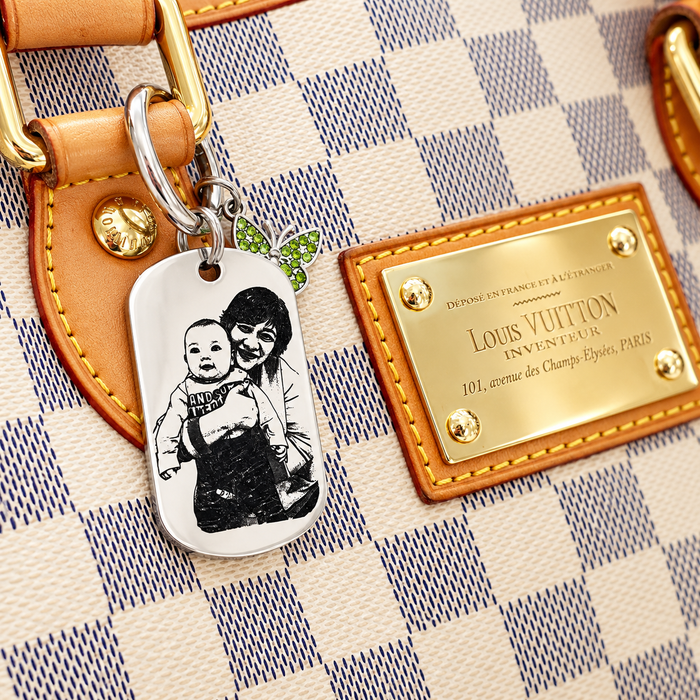 Personalised Photo Keychain Gold Silver, Custom Engraved Portrait Keyring Gift for Grandmother- KCD023