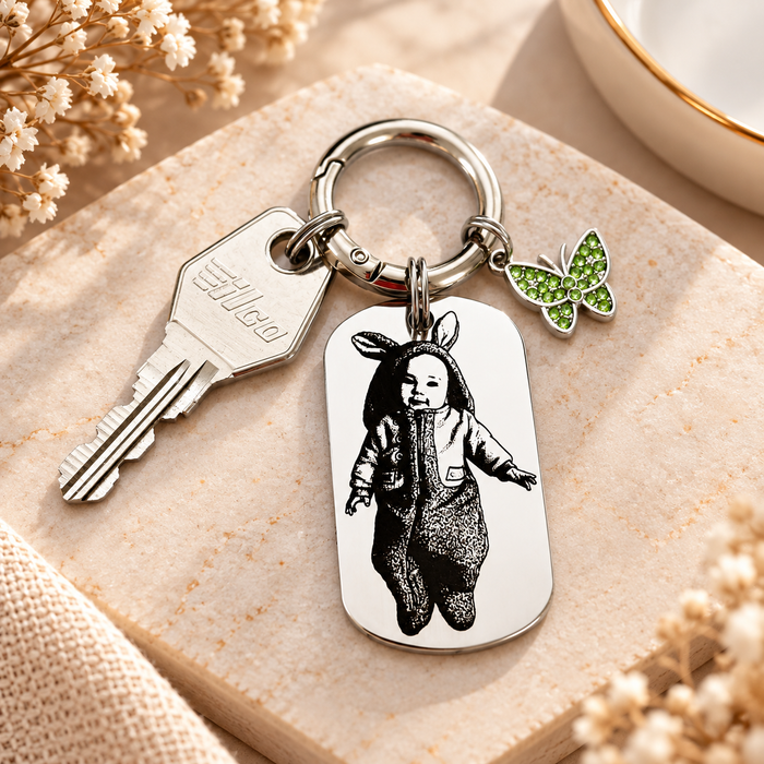 Custom Engraved Photo Keychain Gold Silver – Personalised Picture Keyring Gift for Aunt, Uncle Portrait Keepsake - KCD026
