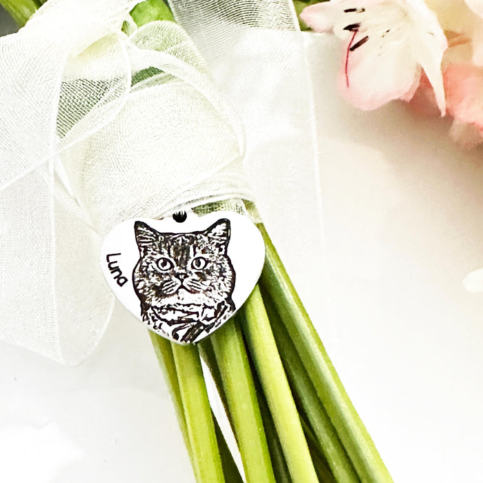Personalised Cat Photo Bouquet Charm, Engraved Pet Bouquet Charm, Bride Wedding Gift, Keepsake Wedding Charm, Cat Memorial Bouquet Charm