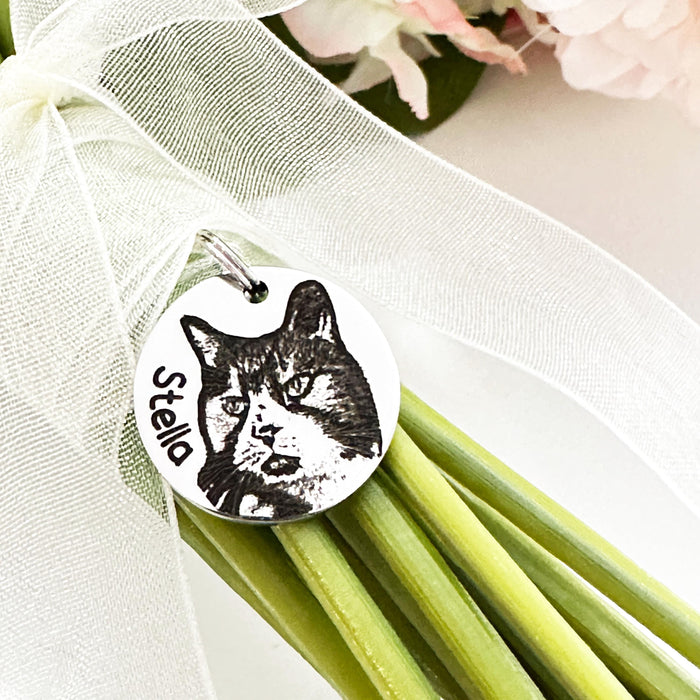 Personalized Bouquet Charm Cat Photo, Engraved Pet Bouquet Charm, Bride Wedding Gift, Keepsake Wedding Charm, Cat Memorial Bouquet Charm
