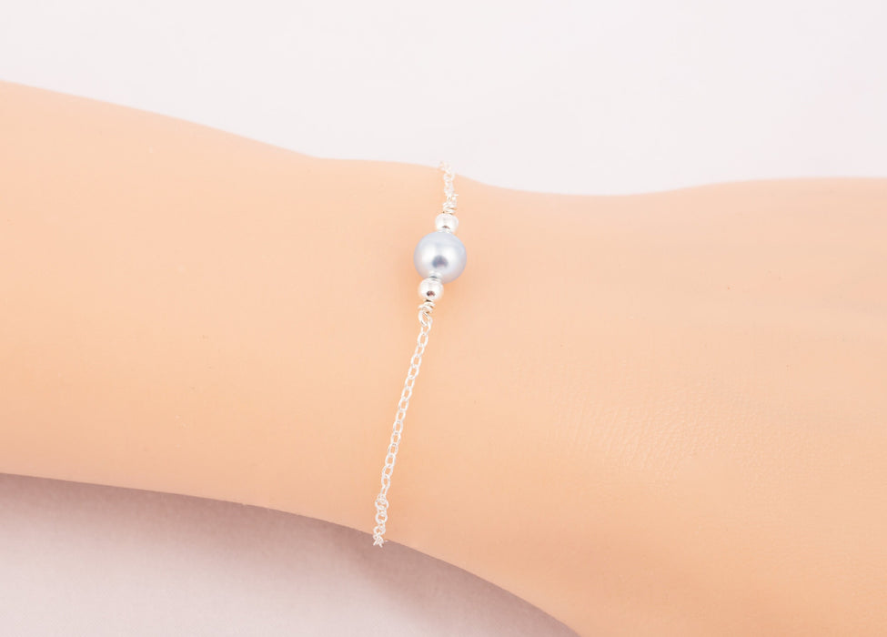 Dainty Pearl Bracelet Sterling Silver/Swarovski Pearl Bracelet/Everyday Bracelet/Light Blue Pearl Bracelet/Pearl Bracelet/Gift for Women