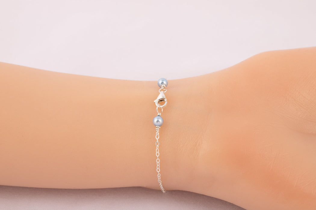 Dainty Pearl Bracelet Sterling Silver/Swarovski Pearl Bracelet/Everyday Bracelet/Light Blue Pearl Bracelet/Pearl Bracelet/Gift for Women