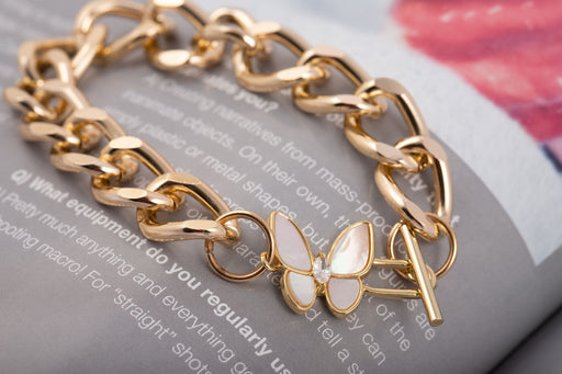 Lightweight Non Tarnish Gold Bracelet/Toggle Clasp Bracelet/Chunkly Chain Bracelet/Gold Toggle Bracelet/Chunky Chain Link Bracelet